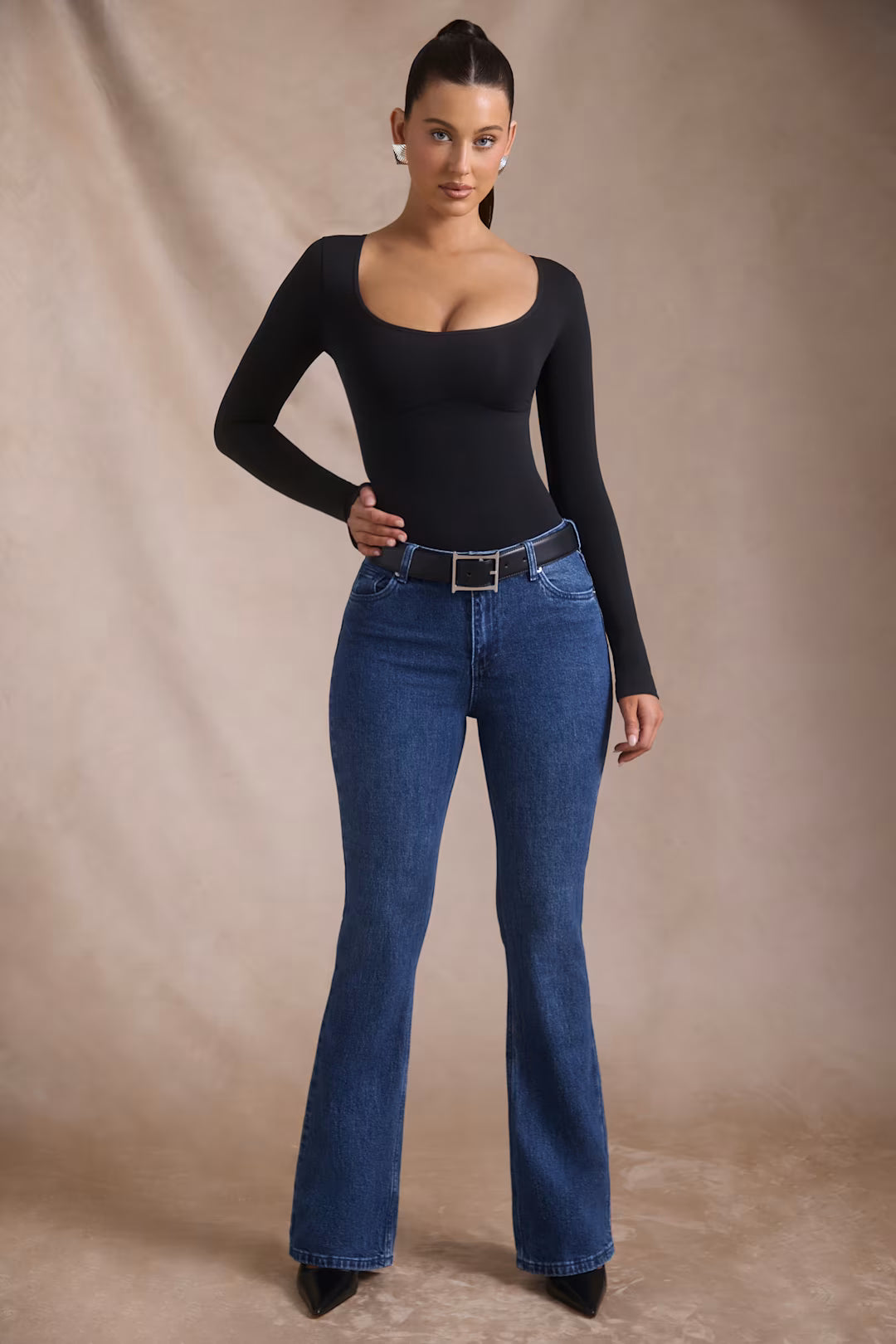 KIA HIGH-RISE FLARED JEANS