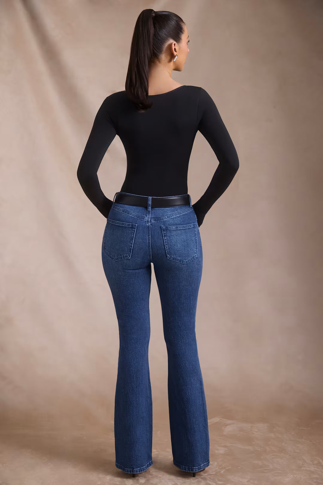 KIA HIGH-RISE FLARED JEANS