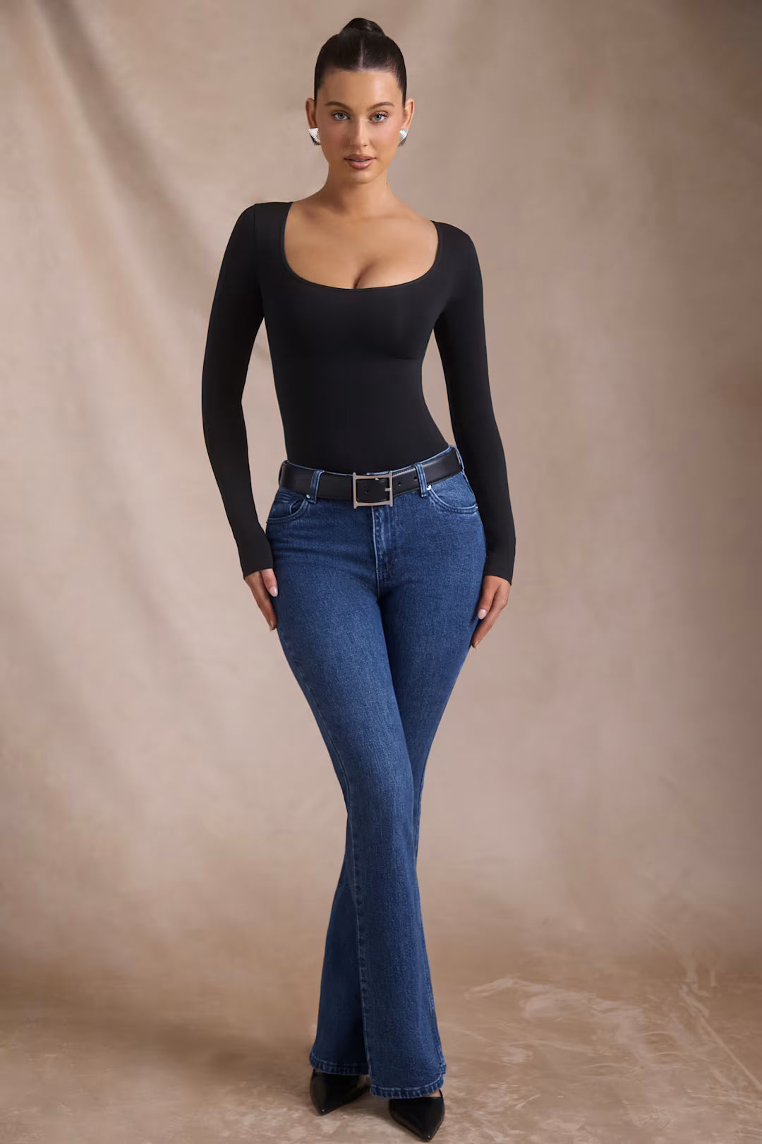 KIA HIGH-RISE FLARED JEANS