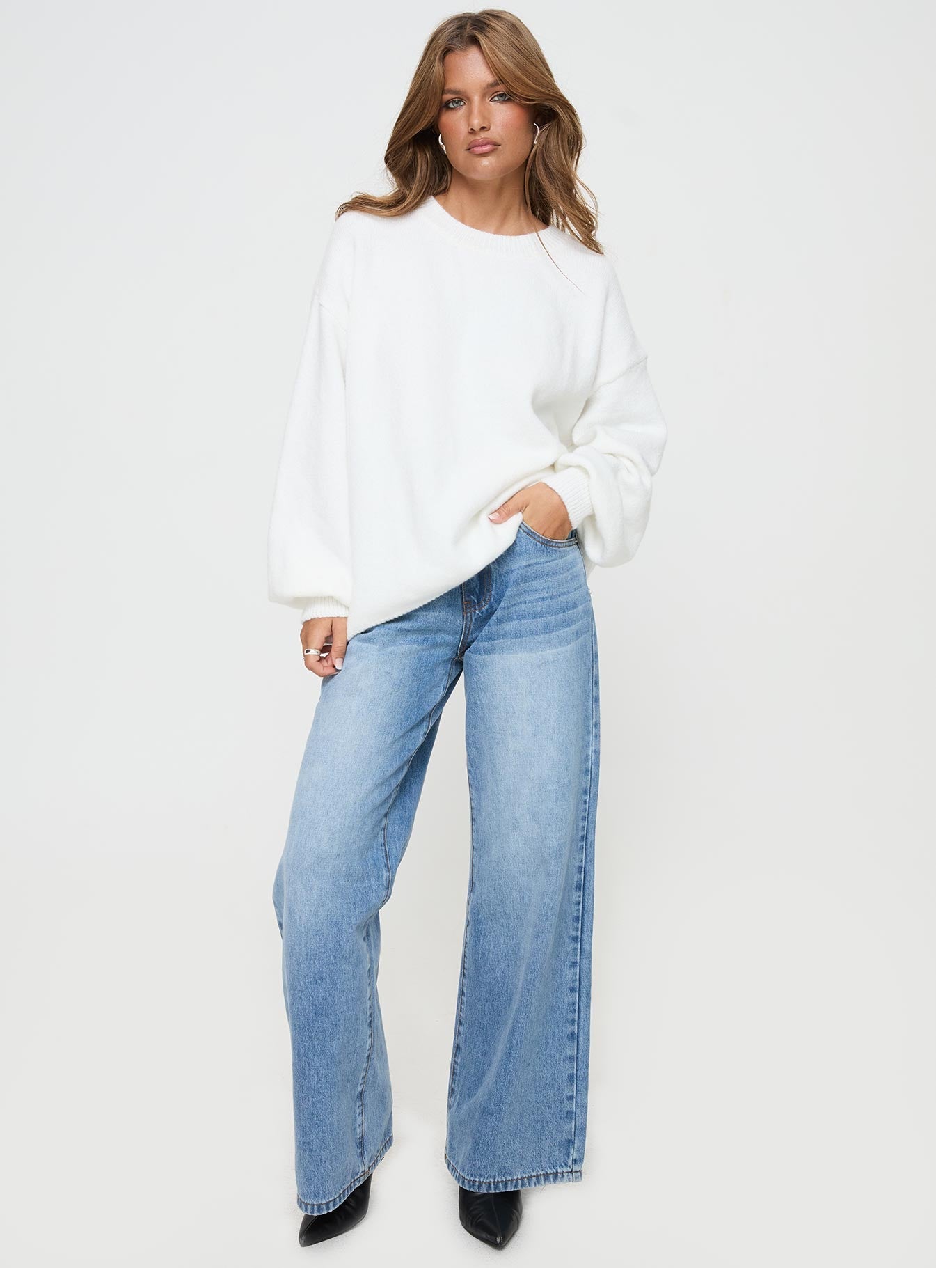 LIORA SWEATER
