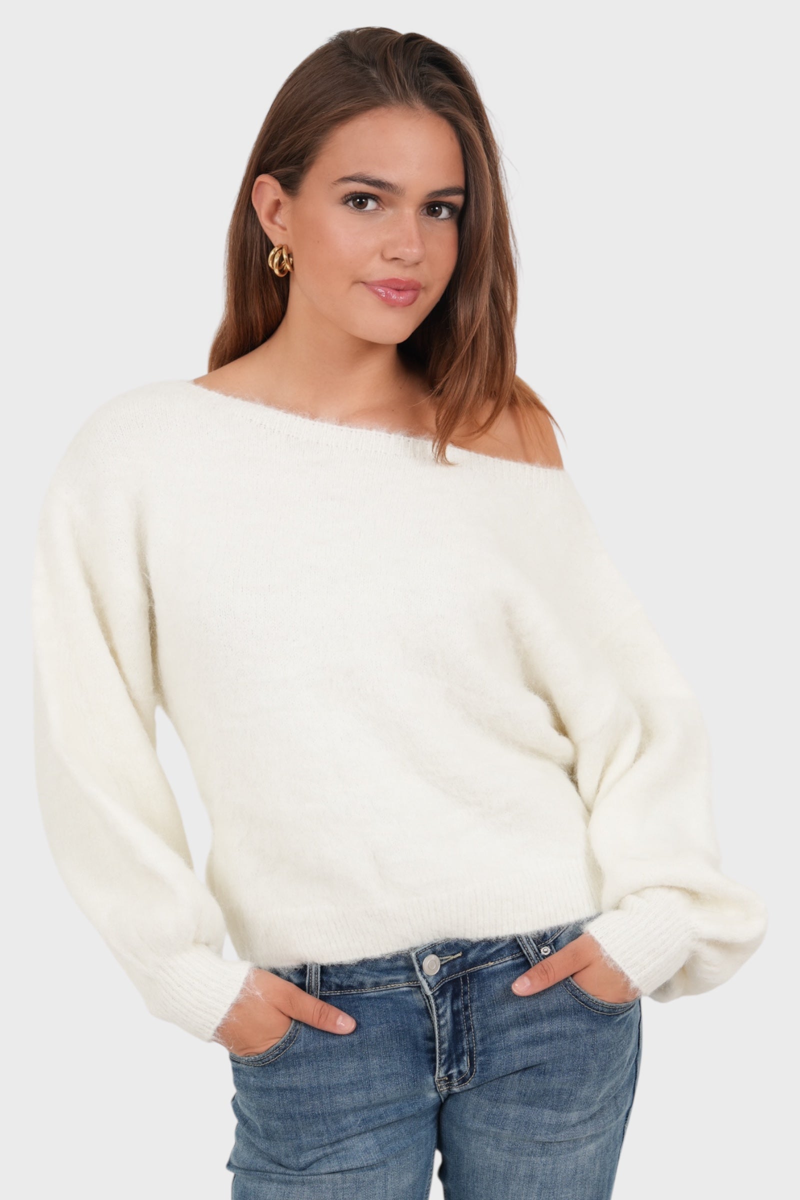 LIV SWEATER