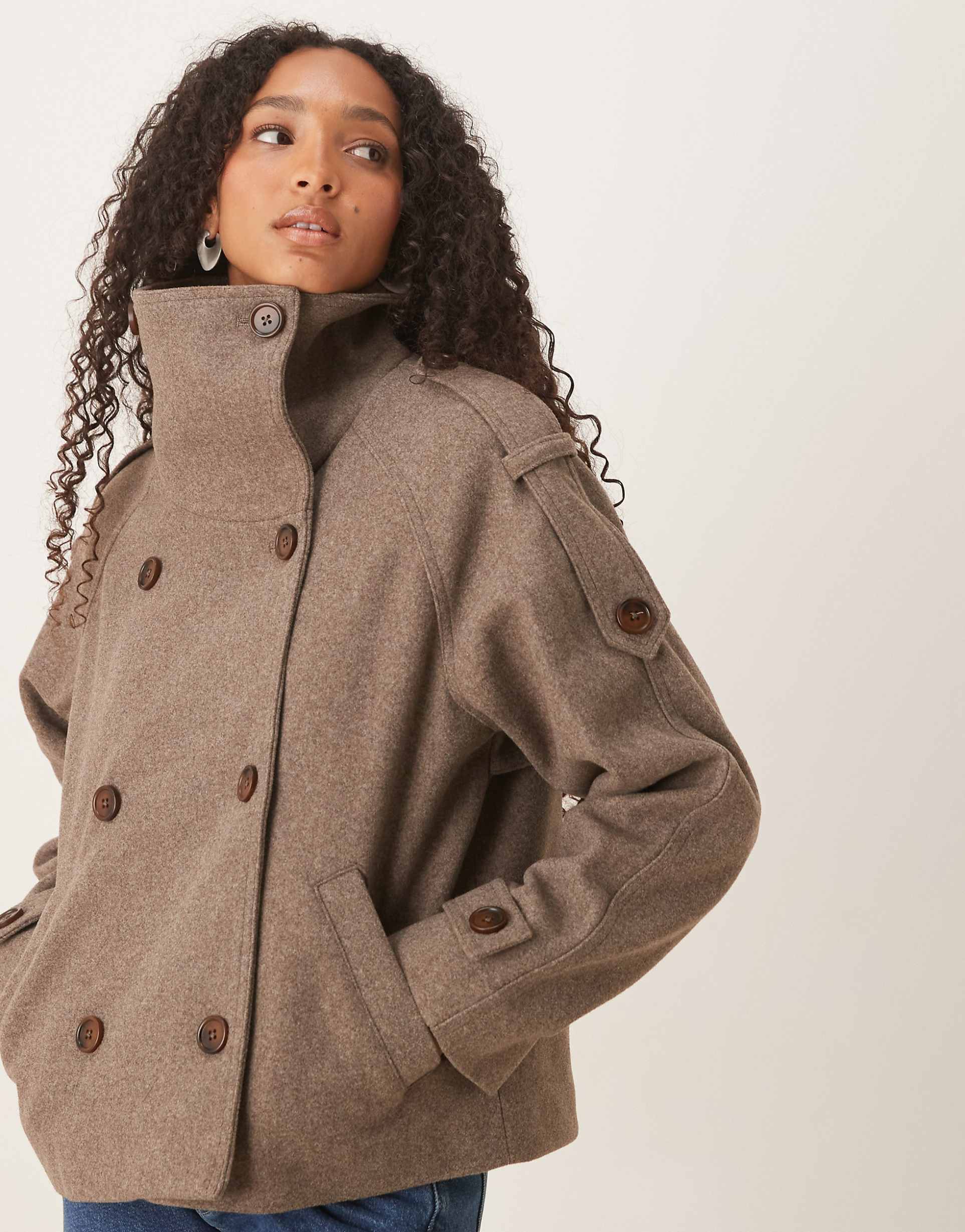 NORA SHORT COAT