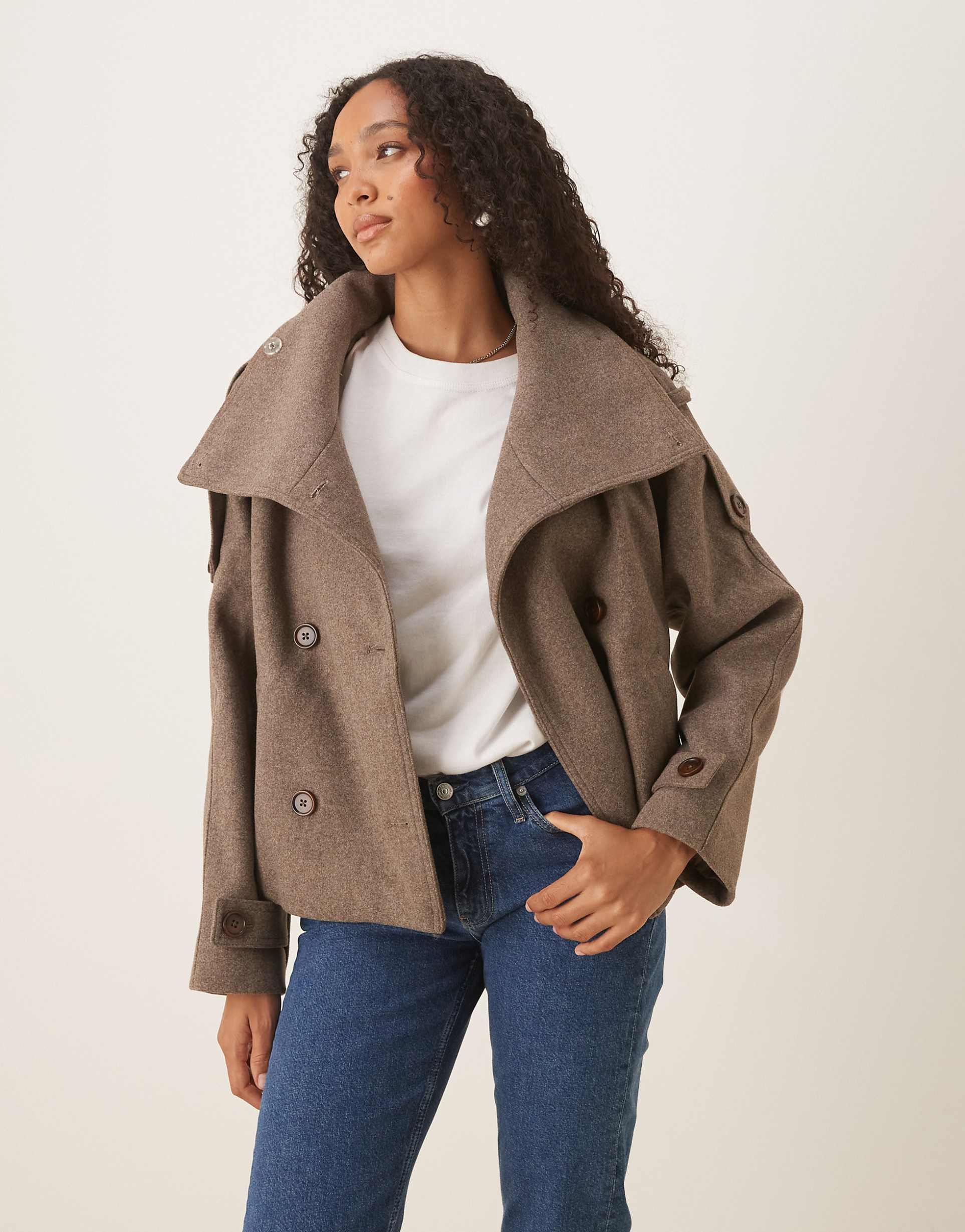NORA SHORT COAT