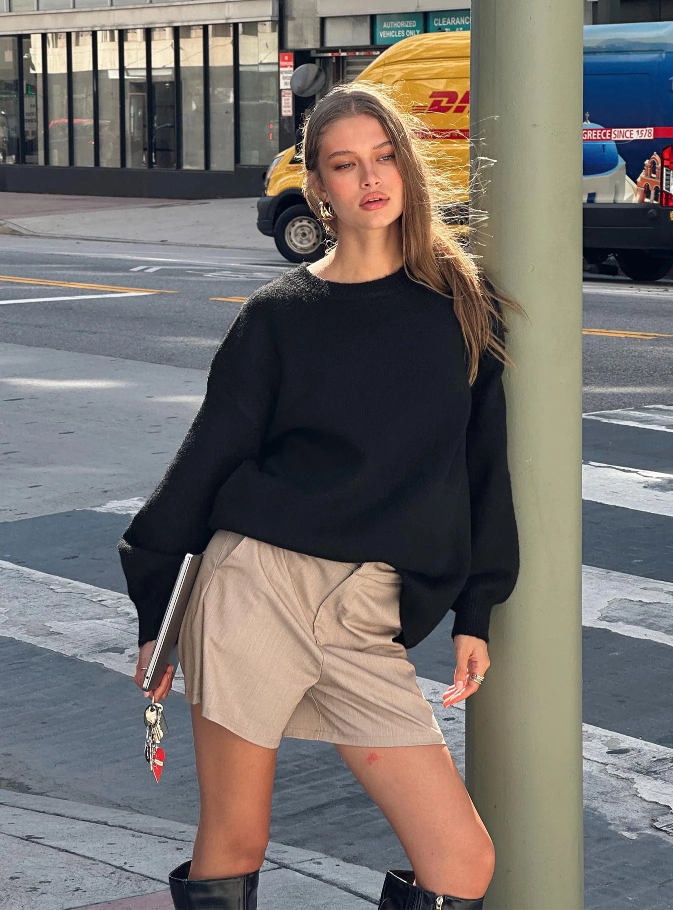 LIORA SWEATER