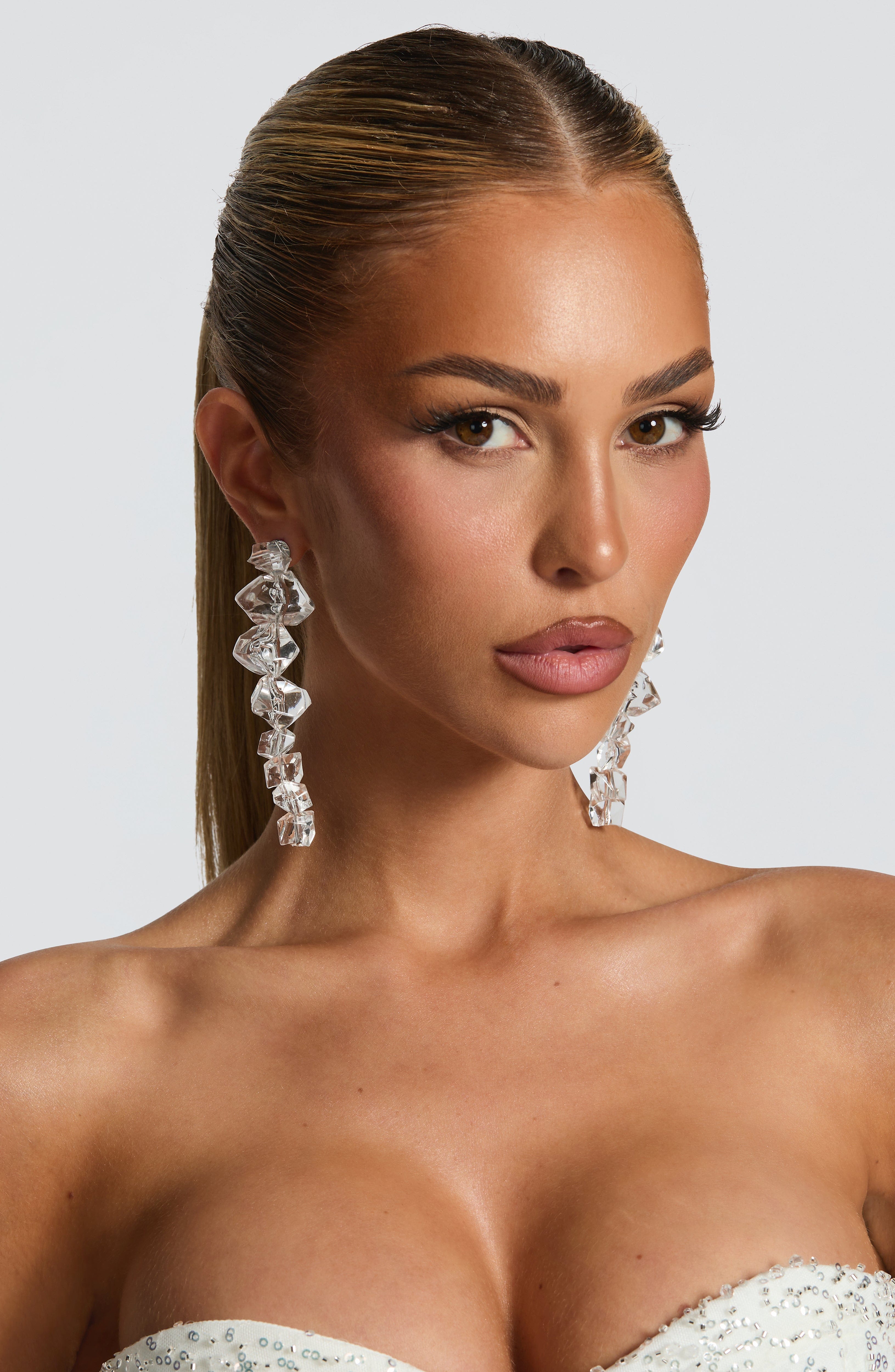 SAPHIRA EARRINGS