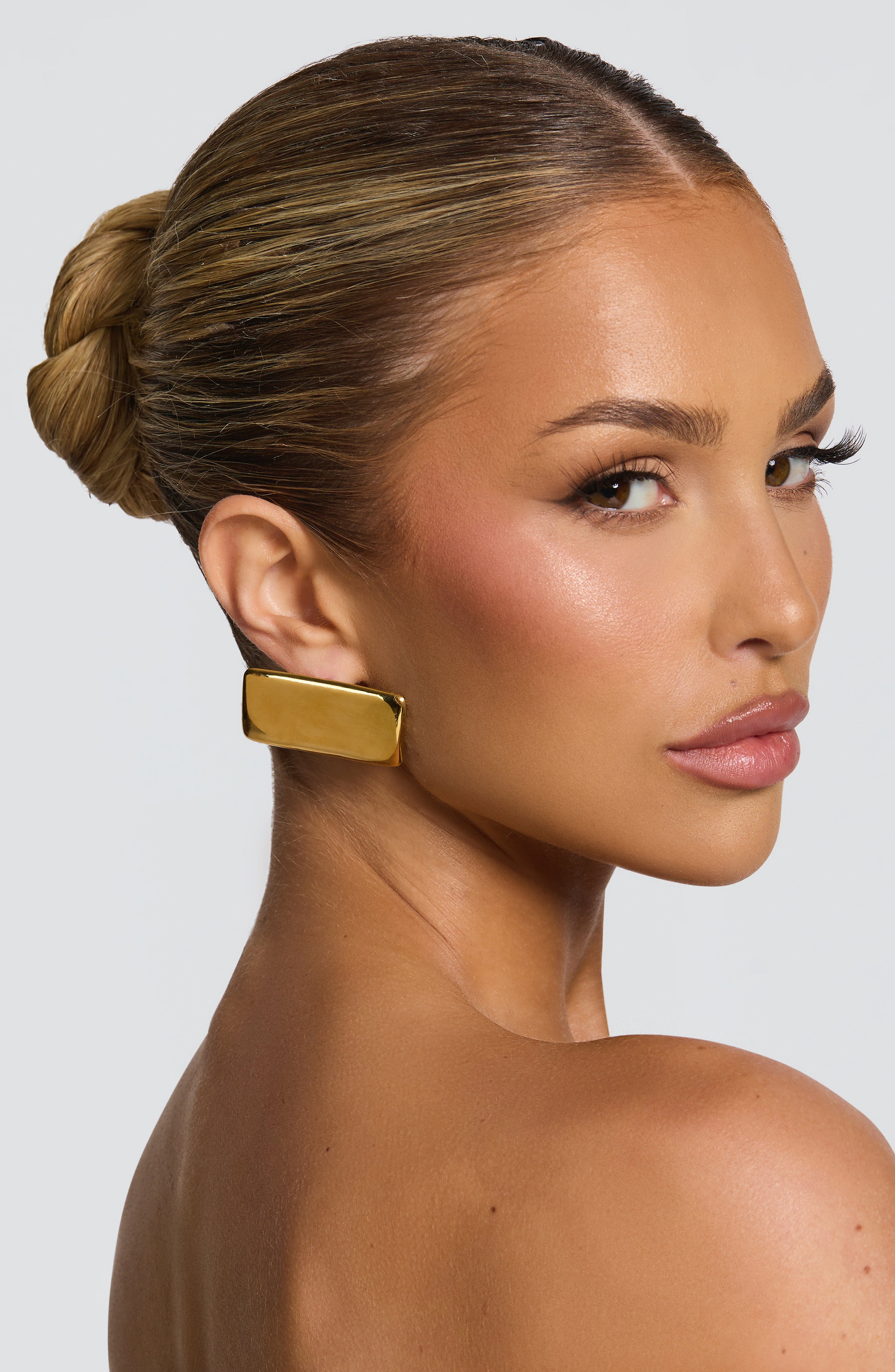PIPPA EARRINGS