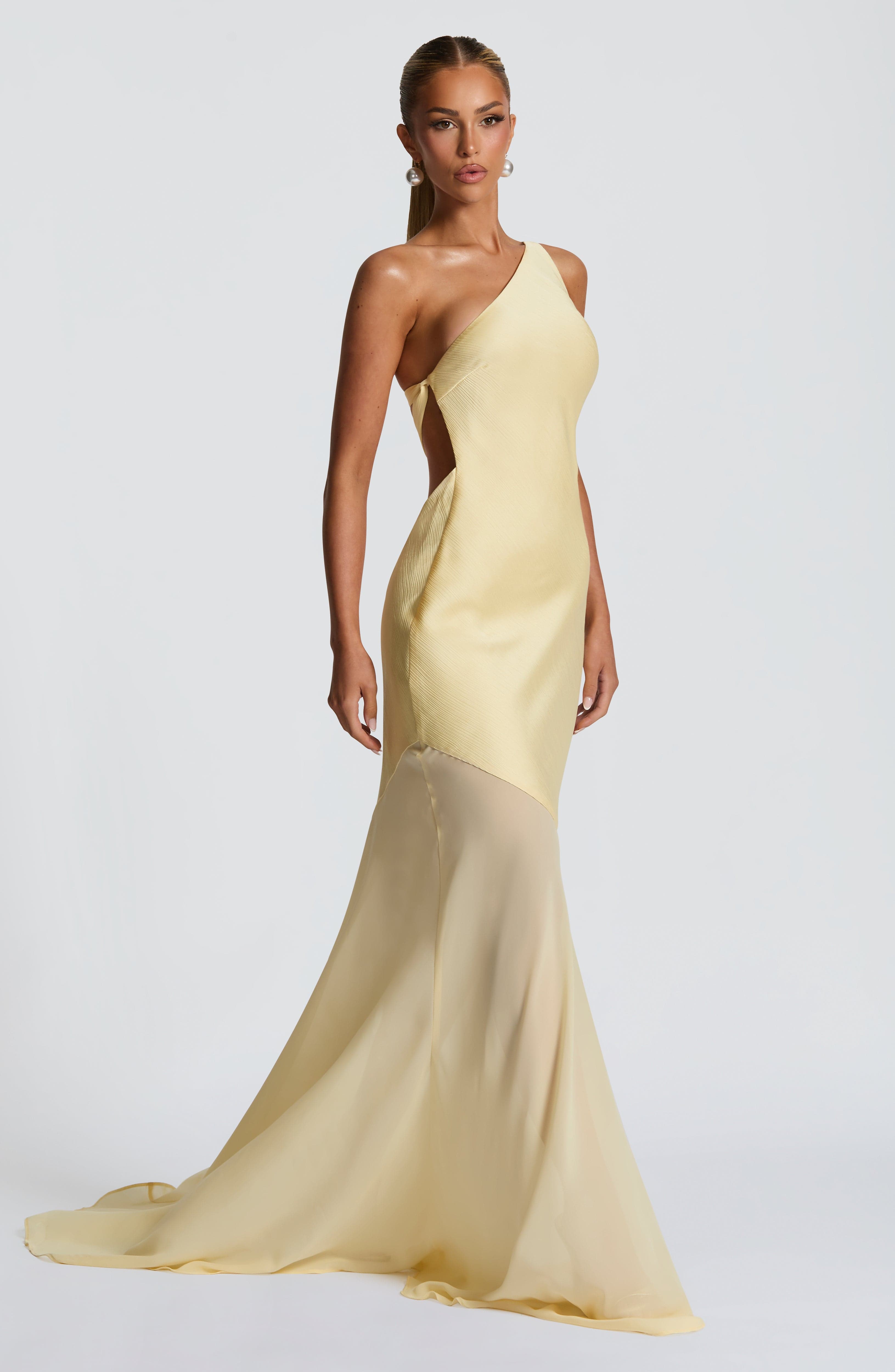 AMIRA MAXI DRESS