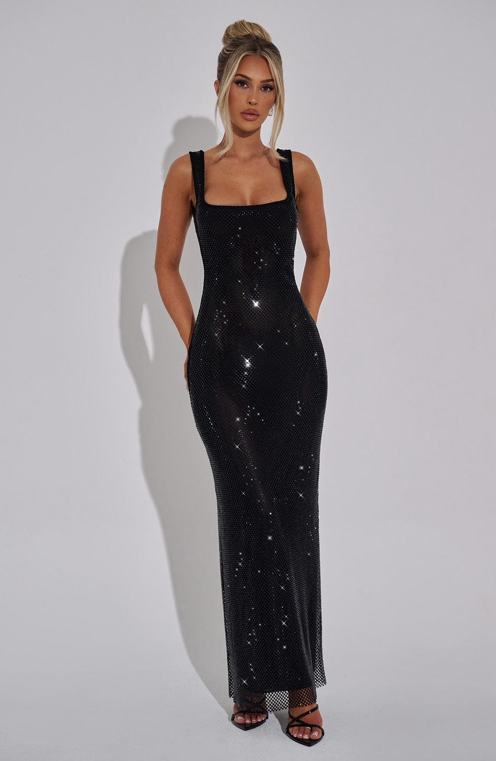 ZORYA MAXI DRESS